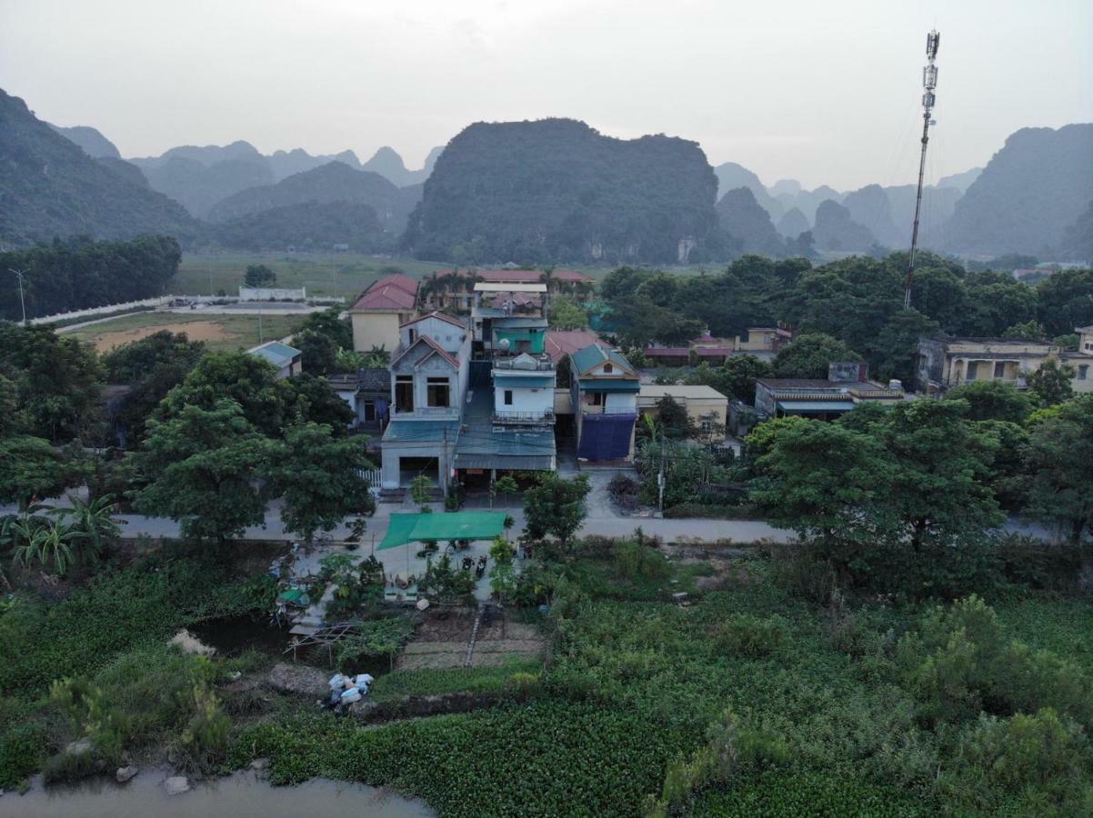 Ha Lan Homestay Ниньбинь Экстерьер фото